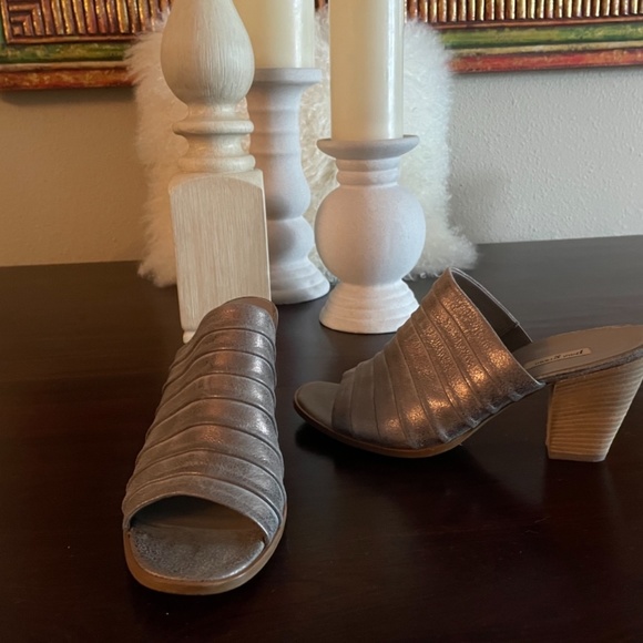 Paul Green peep toe heels - Picture 4 of 4